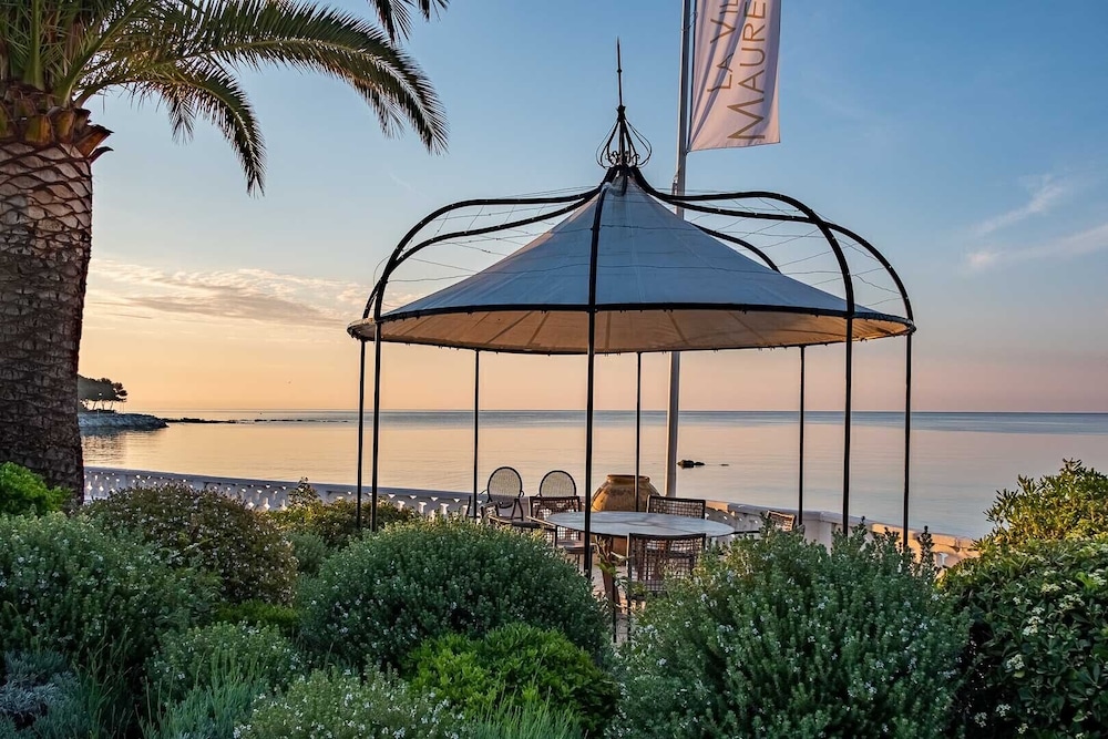 La Villa Mauresque — 5-Star Luxury Hotel in Saint-Raphael, France