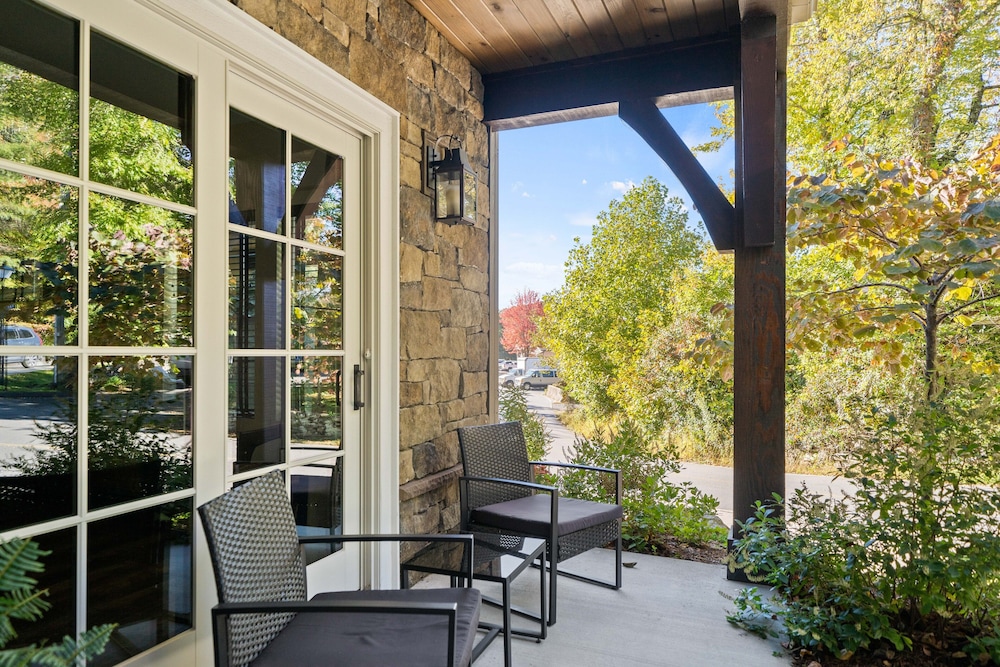 The Blowing Rock Manor - photo 15