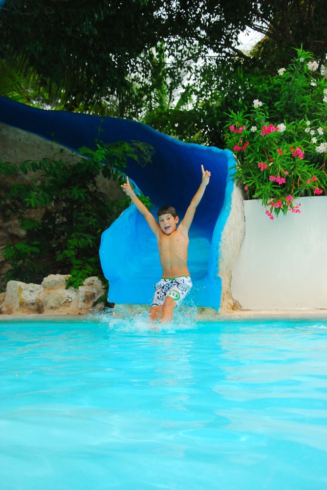 Children's play area - outdoor