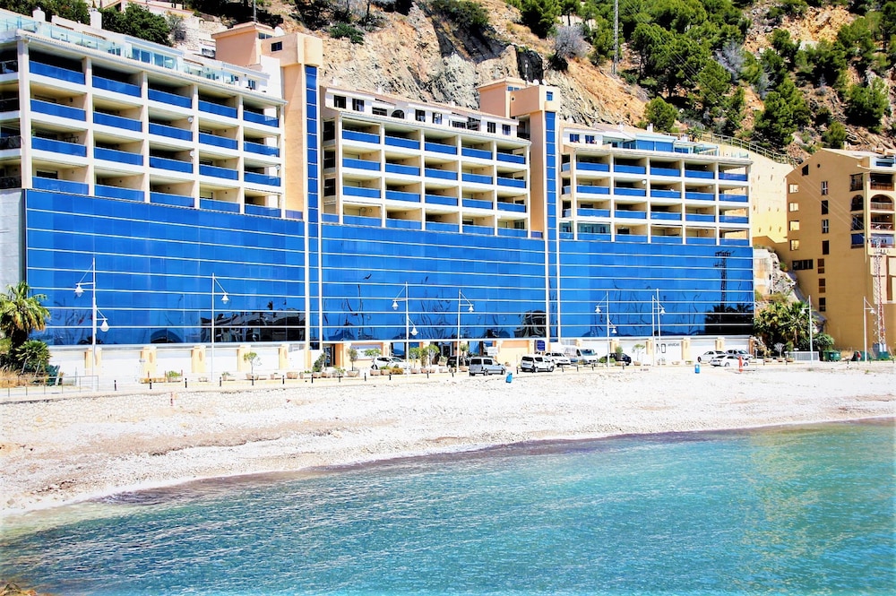 Altea Beach Resort - carbon neutral hotel in Altea