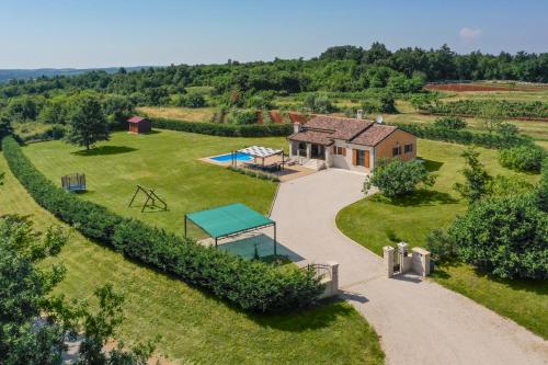 Vila Elida — 4-Star Luxury Hotel in Pazin, Croatia