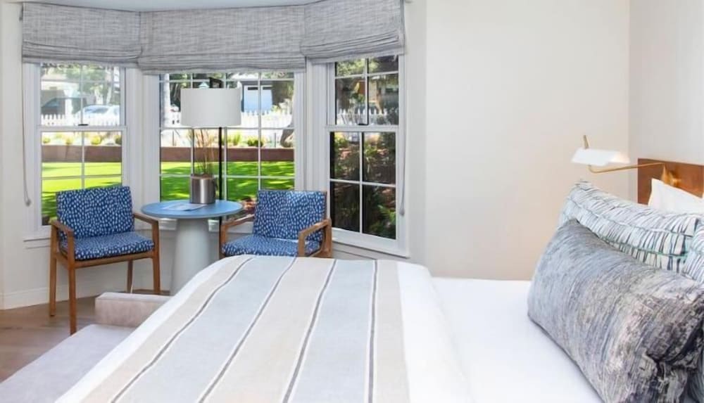 Carmel Beach Hotel - photo 16