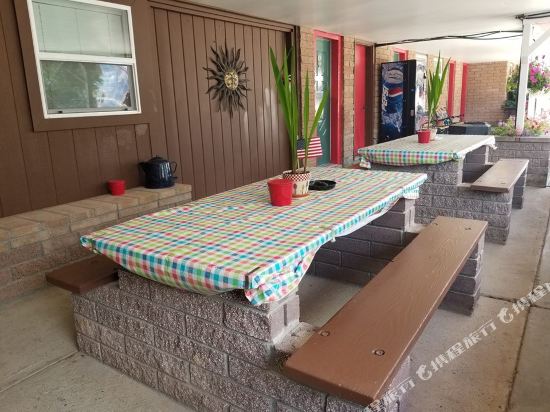 Greybull Motel - photo 14