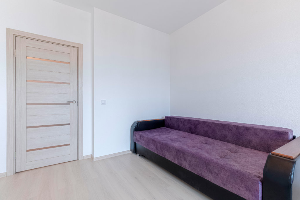 Yevro Trekhkomnatnyye v Bugrakh Flat — Bugry — photo 2
