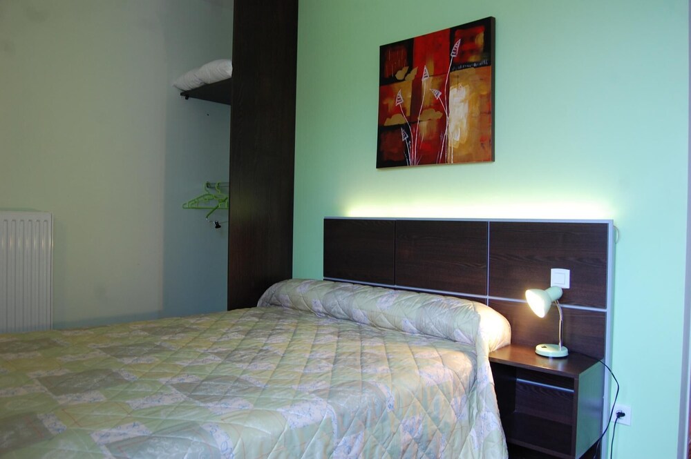 Hotel La Vraine — hotel in Chatenois