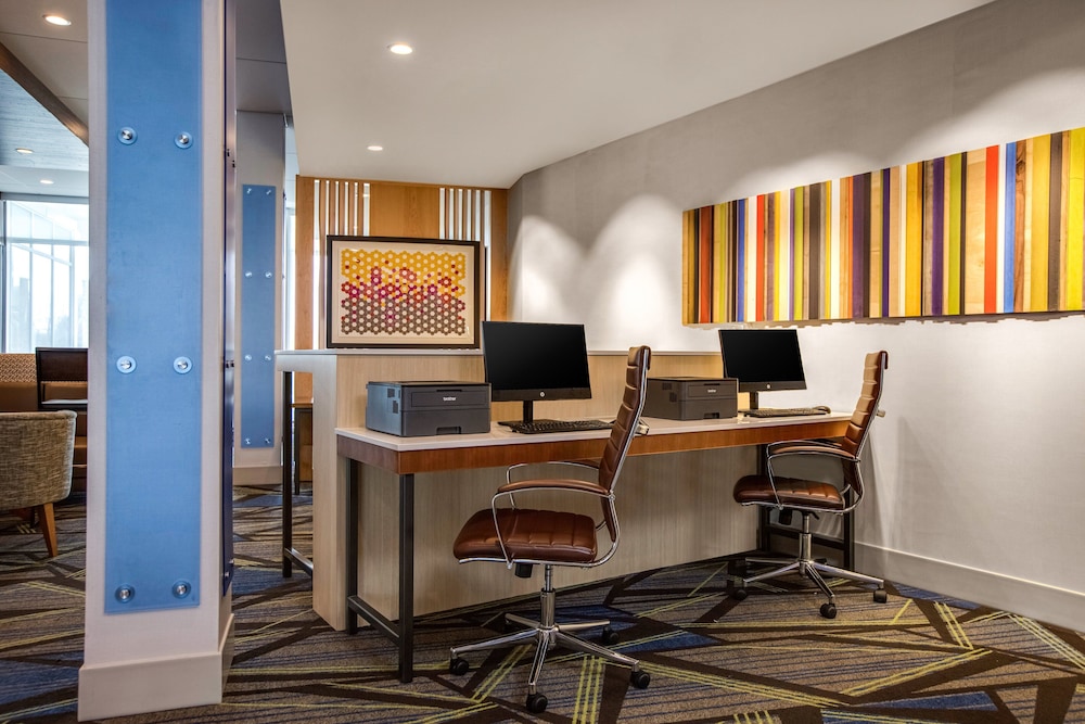 Holiday Inn Express & Suites Sanford Lake Mary by IHG - photo 25