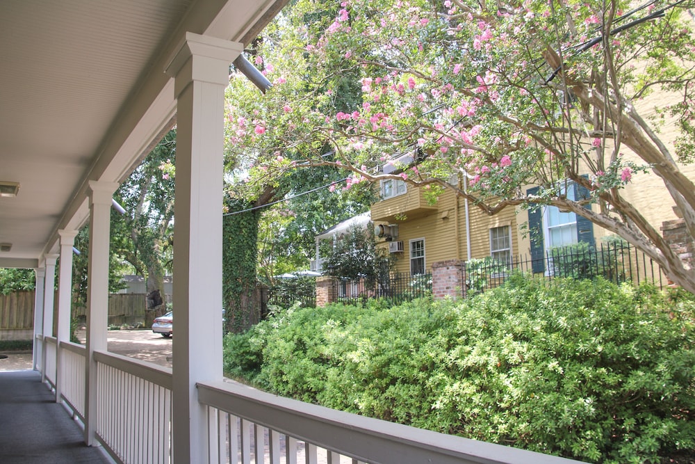 Anchuca Historic Mansion & Inn - photo 10