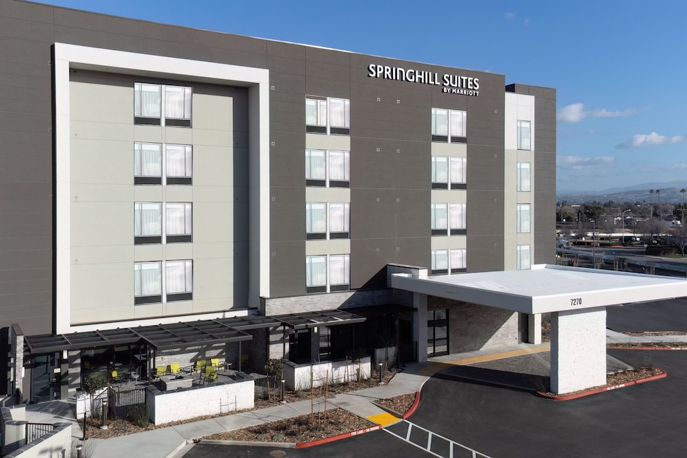 SpringHill Suites by Marriott Pleasanton - photo 27