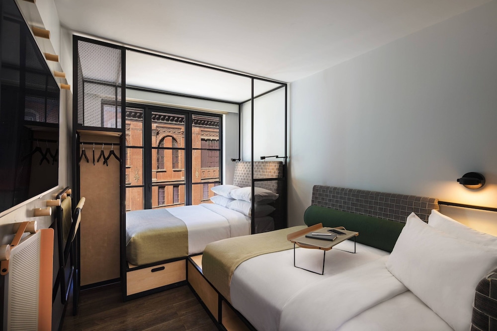Moxy NYC East Village - photo 8