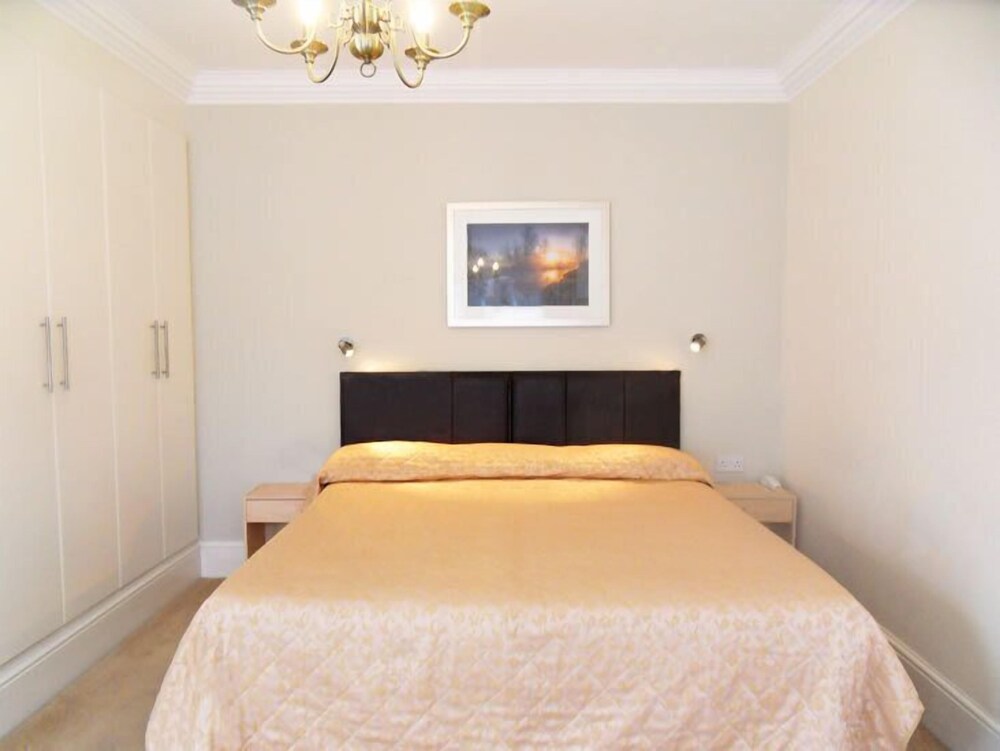 Lavender Guest House — 4-Star Luxury Hotel in London, United Kingdom