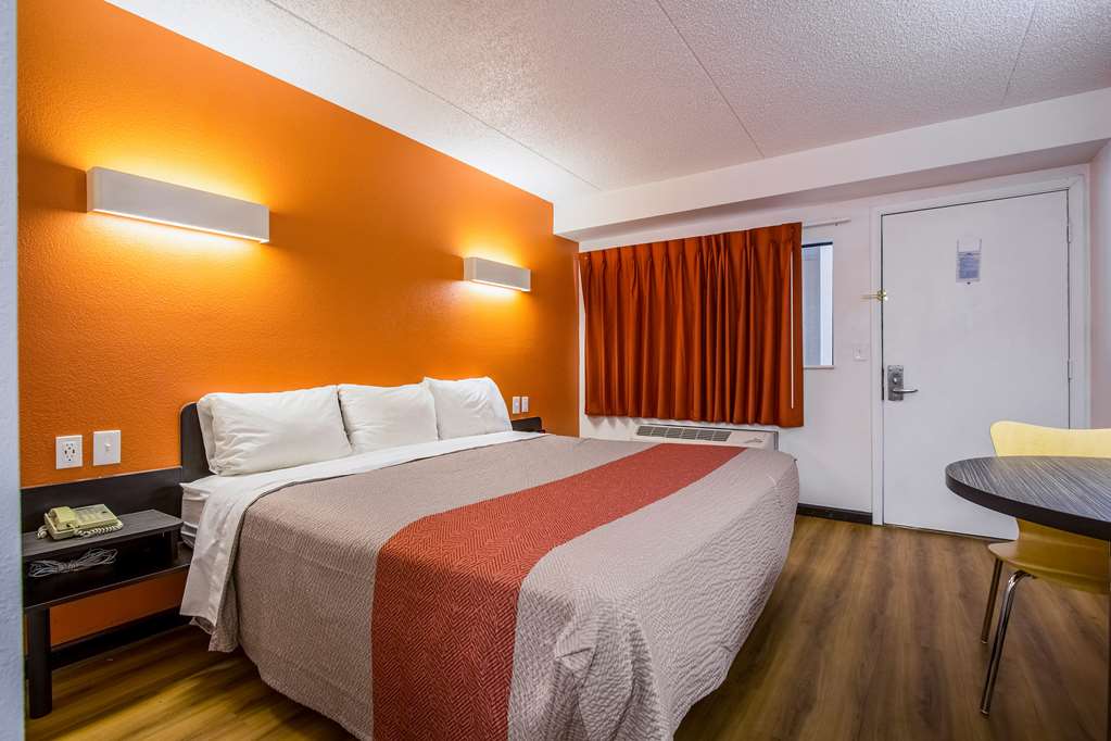 Motel 6 Ashland OH - photo 7