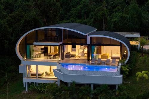 Seaview Dream Villa — 4-Star Luxury Hotel in None, Thailand