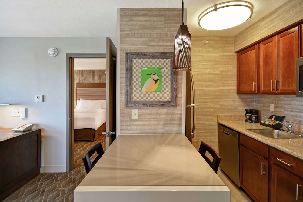 Homewood Suites by Hilton at The Waterfront - photo 28