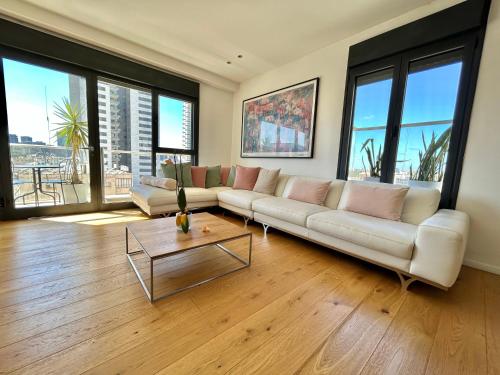 Beautiful 2BR In Ramat Gan — 4-Star Luxury Hotel in Ramat Gan, Israel