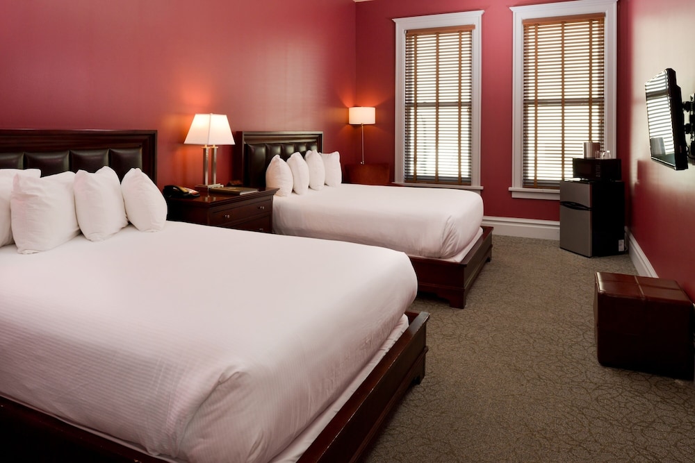 Montvale Hotel - photo 45
