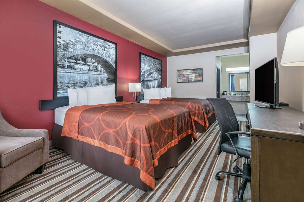 Super 8 by Wyndham Karnes City - photo 15