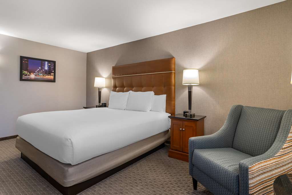 Drury Inn & Suites Atlanta Airport - photo 21