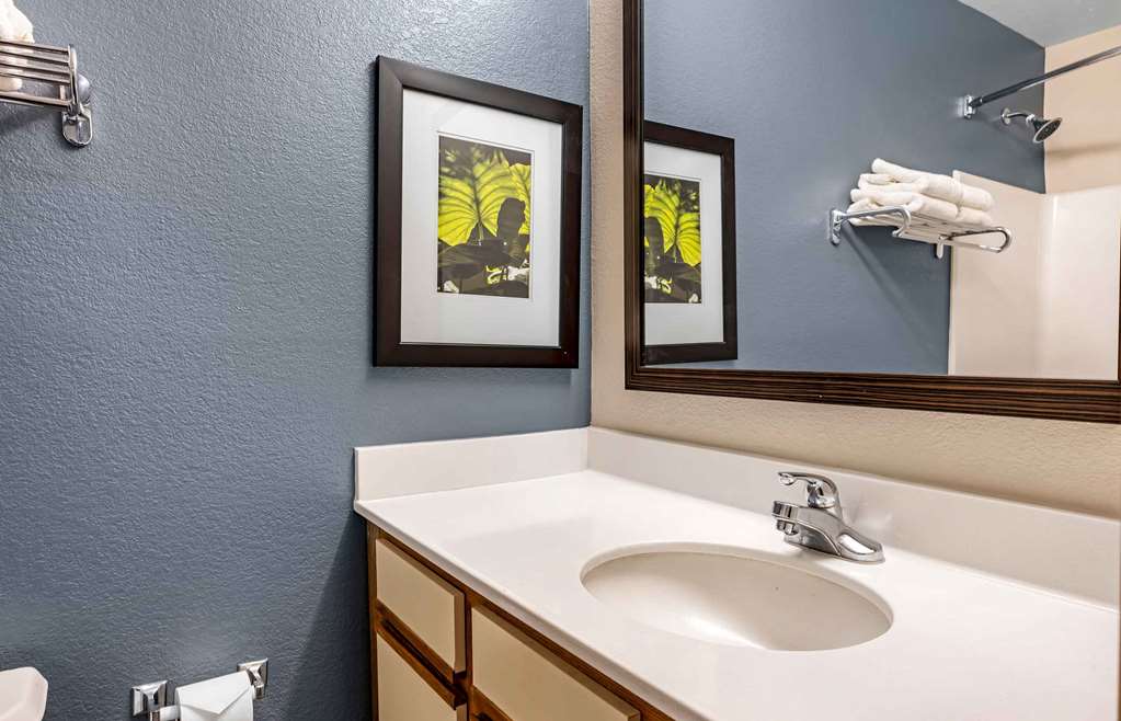 Extended Stay America Suites Cincinnati Blue Ash Reed Hartma - photo 23