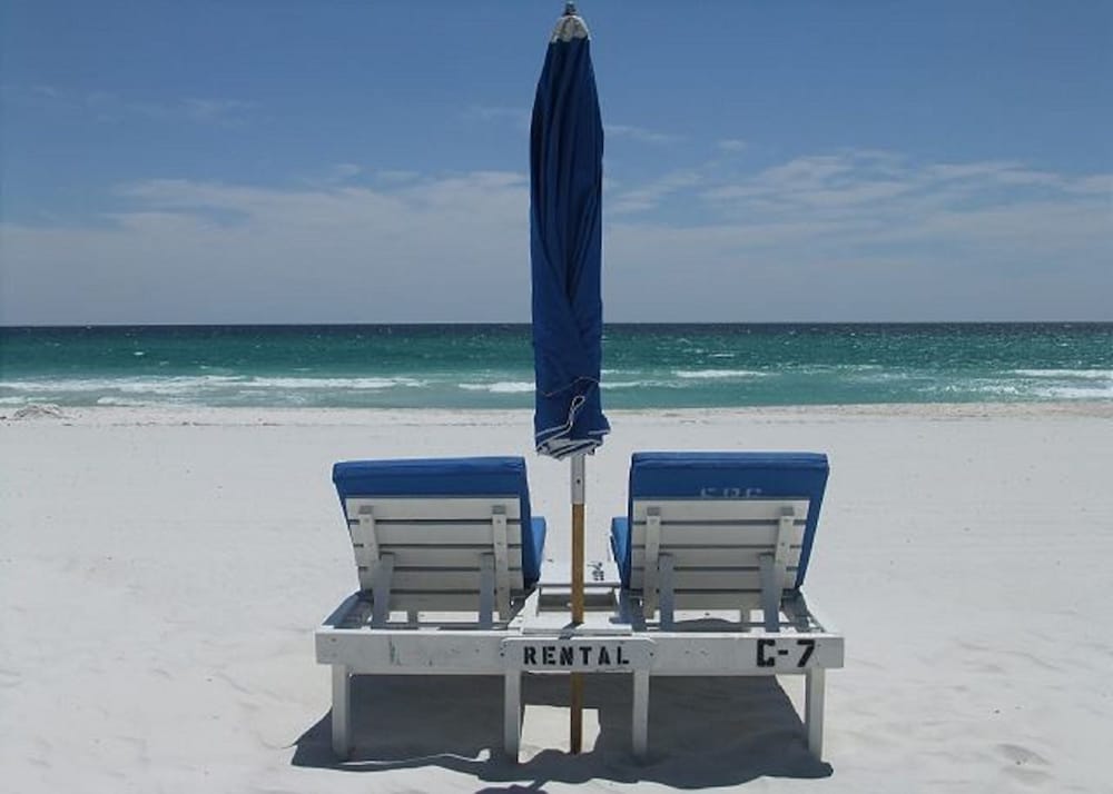 Carillon Beach Resort Inn - photo 42