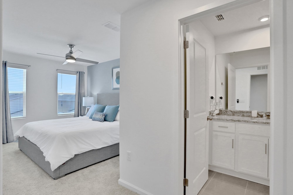 2382zbp Solara Resort 5 Bedroom Townhouse by RedAwning - photo 6