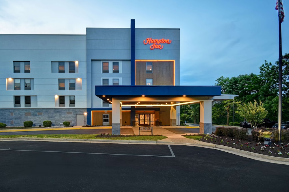 Hampton Inn Potomac Mills Woodbridge - photo 42