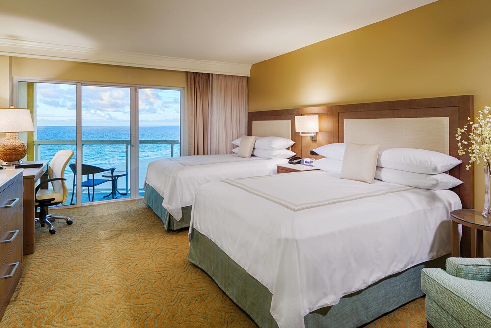 Fort Lauderdale Marriott Pompano Beach Resort - photo 2