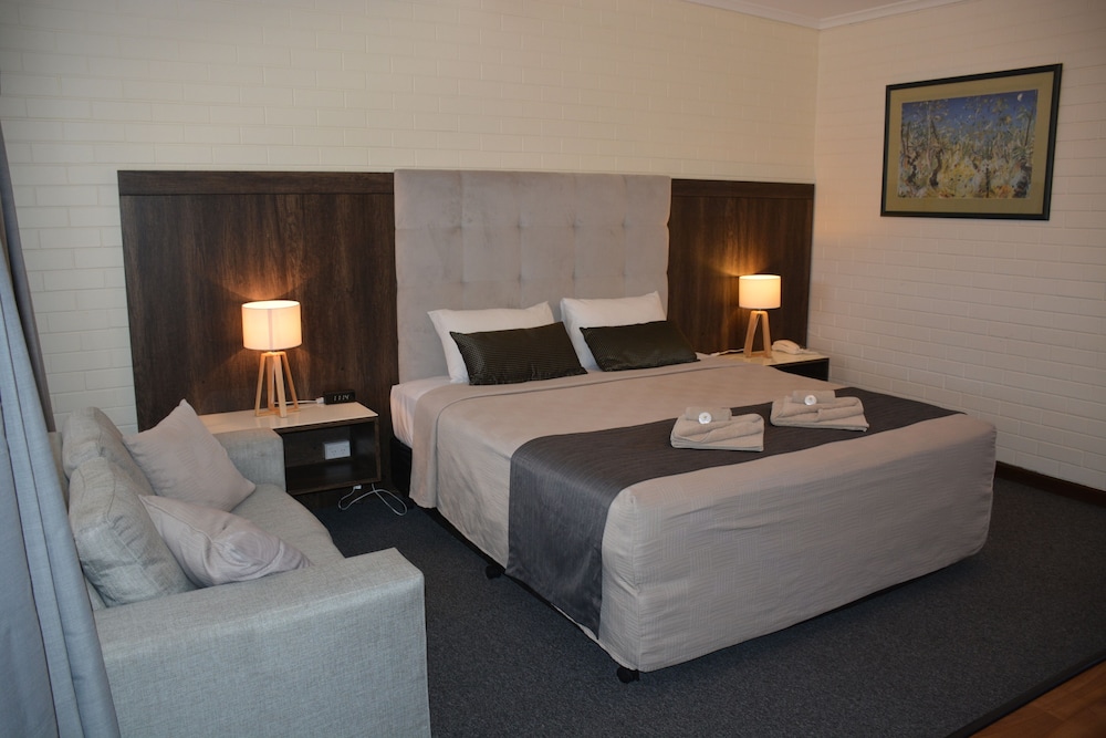 Angaston Vineyards Motel — Angaston — photo 2