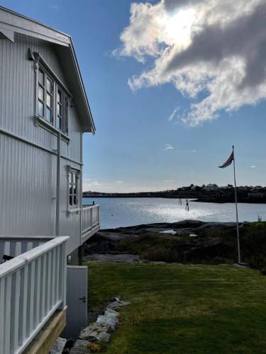 Nordlandshus Ved Havet Pa Reine Lofoten in Reine, Norway