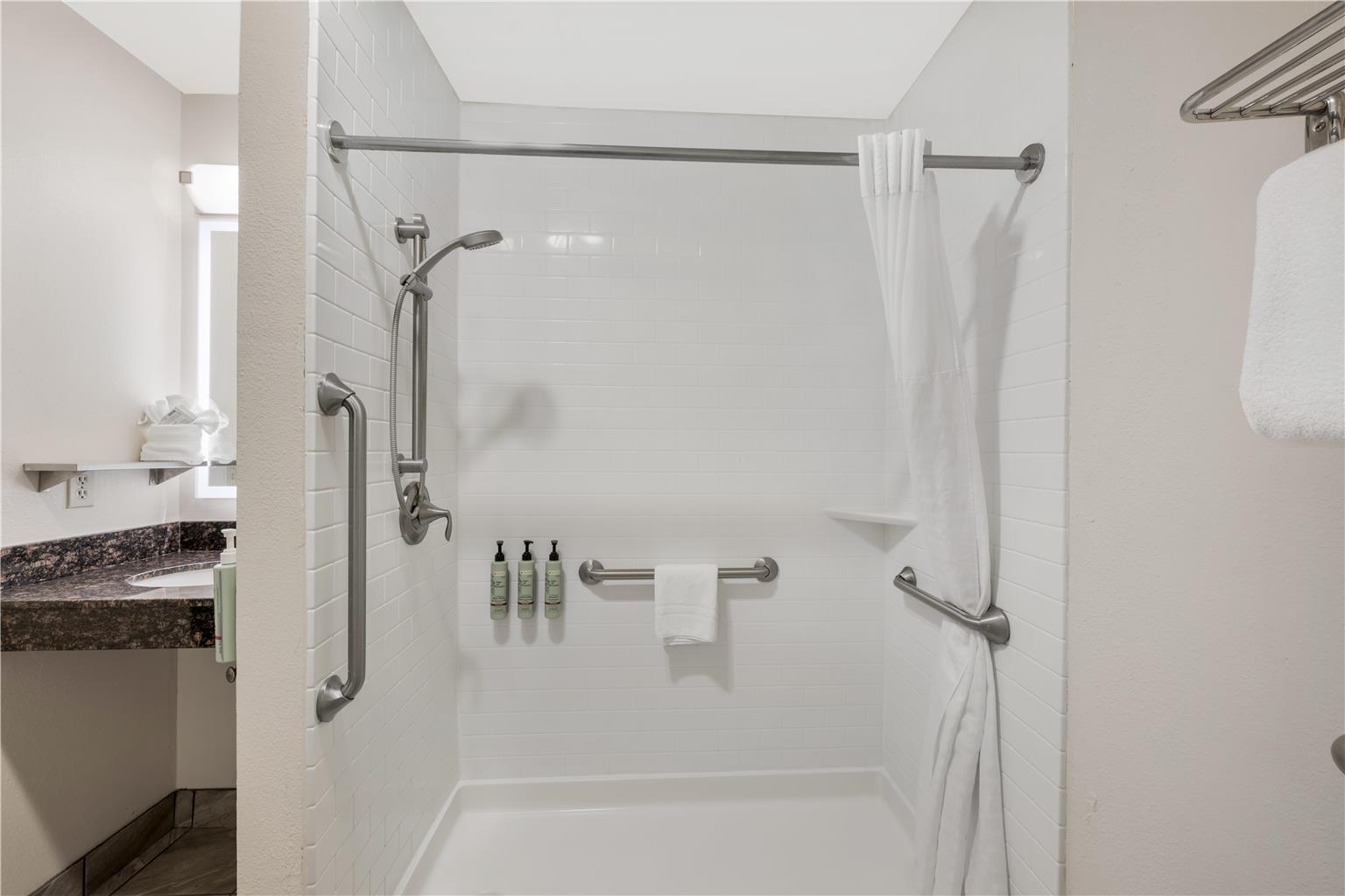 Best Western Airport Albuquerque InnSuites Hotel & Suites - photo 36