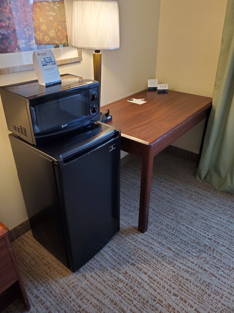 Wingate by Wyndham Uniontown - photo 19