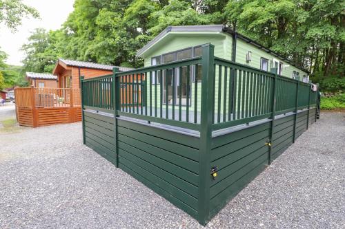 Elton's Escape - carbon neutral hotel in Windermere