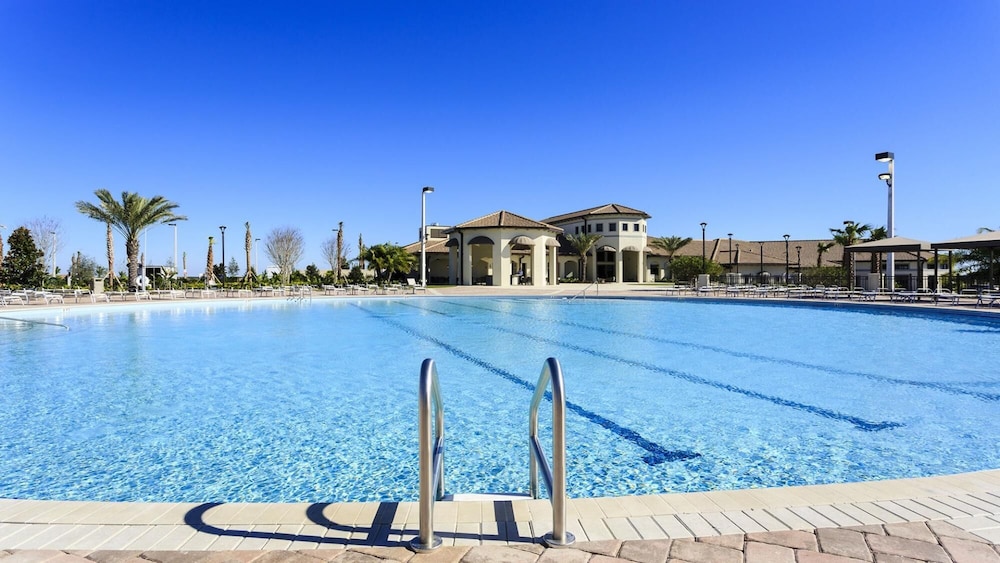 No Rear Neighbor Close to Clubhouse Pool Spa - photo 22