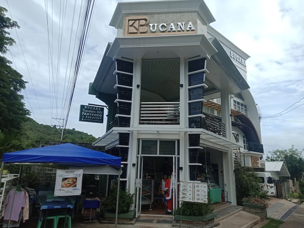 Bucana - carbon neutral hotel in Guinisiliban