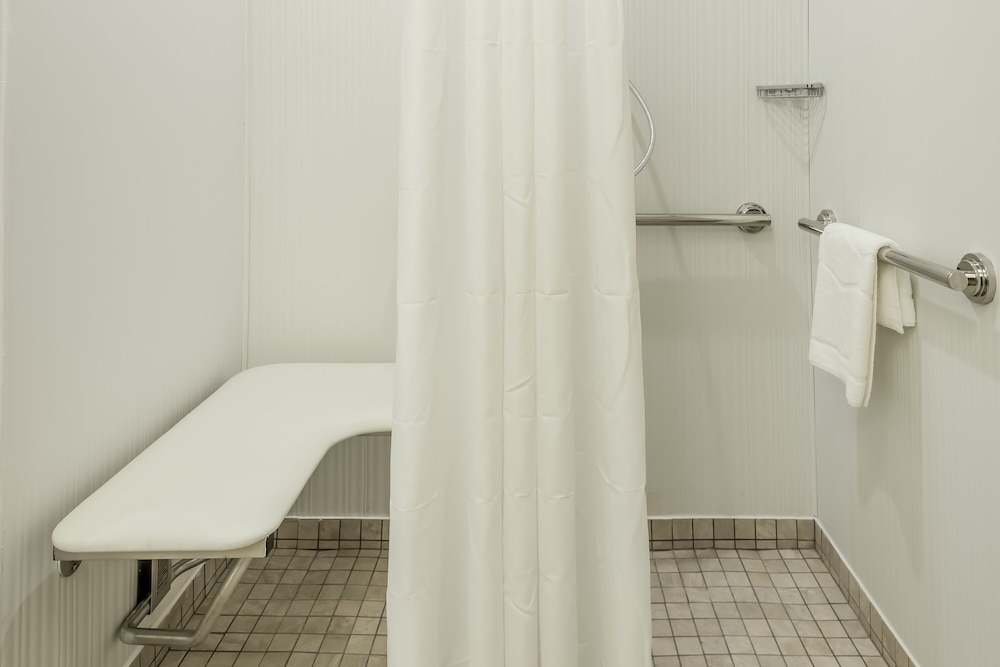 Hampton Inn & Suites Dallas The Colony TX - photo 39