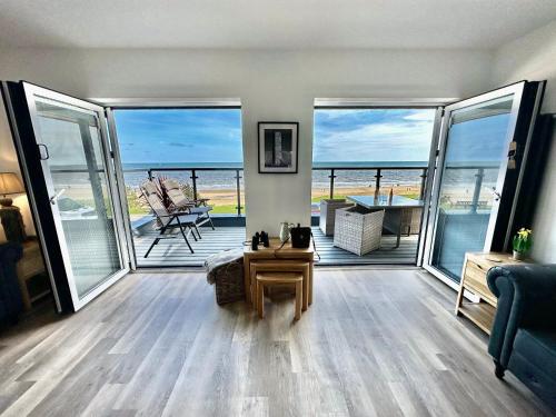 South Beach Villa — 4-Star Luxury Hotel in Bridlington, United Kingdom