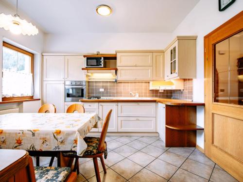 Apartment Ardoney 1 by Interhome — Campitello — photo 2