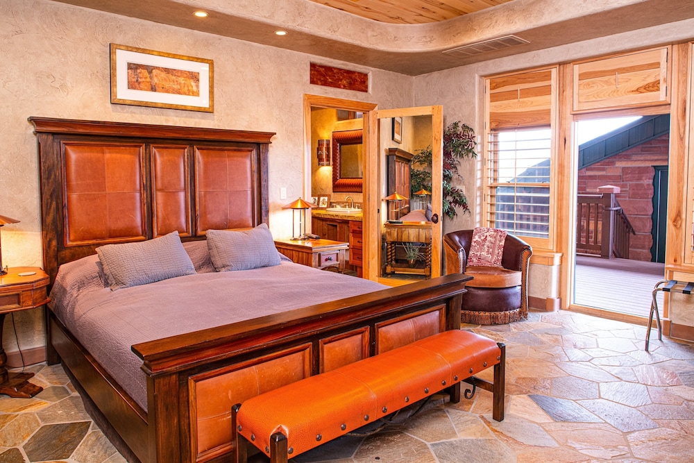 Cougar Ridge Resort LLC - photo 25