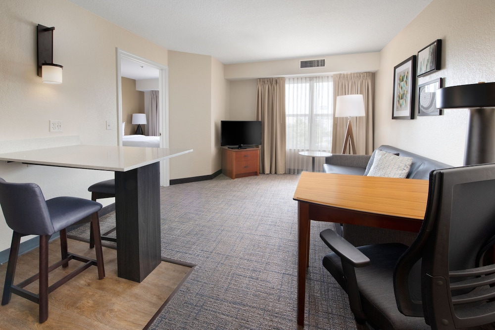 Residence Inn by Marriott Rogers - photo 7