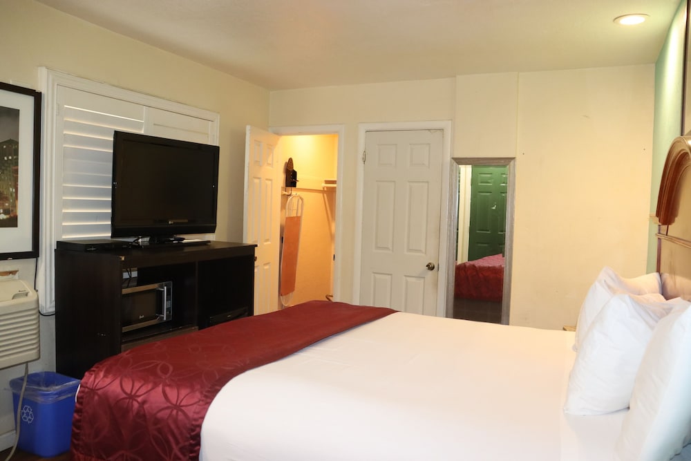 Value Inn - photo 8