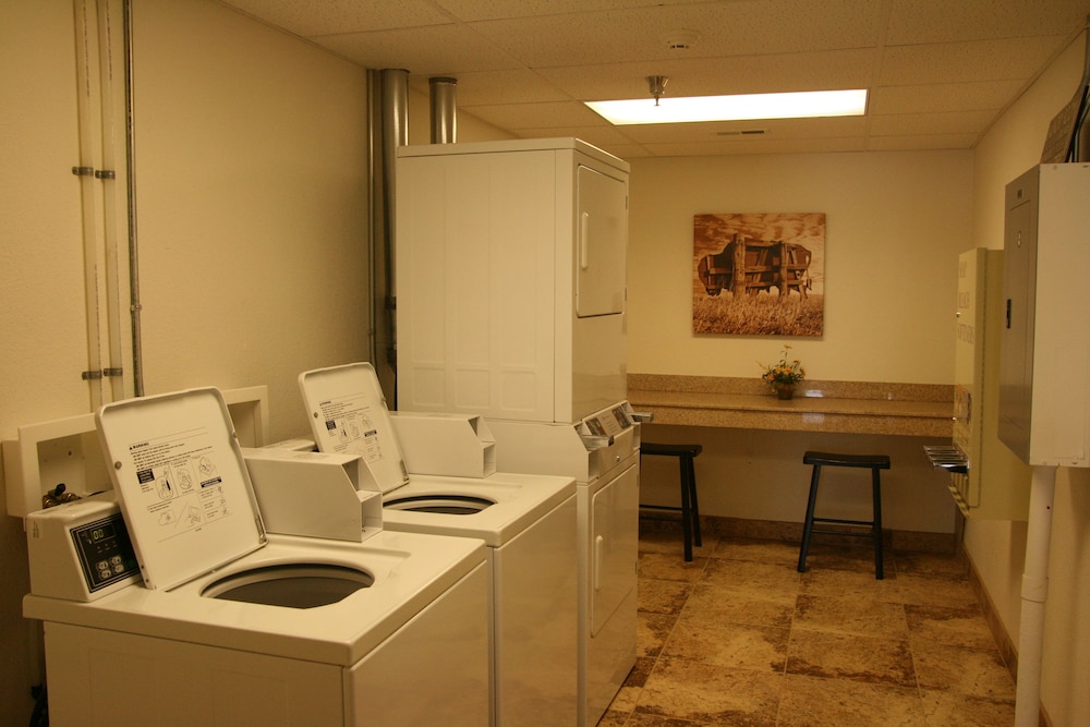 Buffalo Inn - photo 21