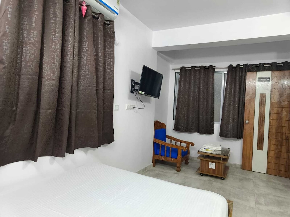 Hotel Parcham — Jamnagar — photo 3