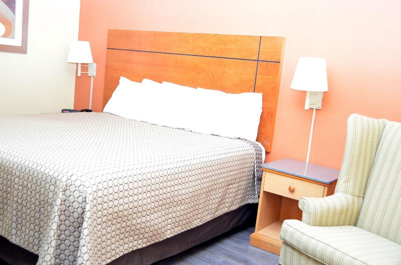 Baymont Inn And Suites Ringgold - photo 11