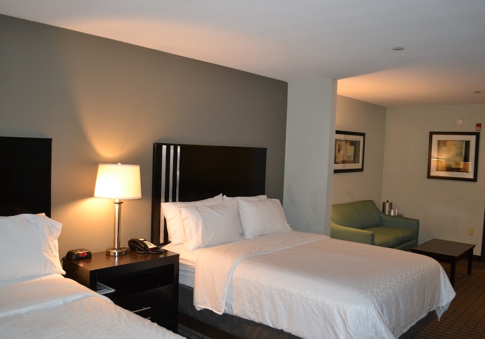 Holiday Inn Express Hotel & Suites Selinsgrove by IHG - photo 5