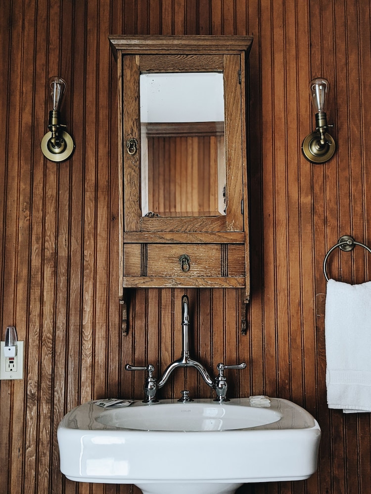 Shelburne Hotel - photo 83