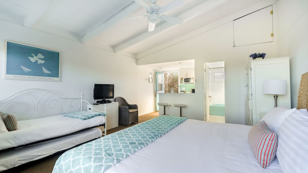 Driftwood Resort - photo 55