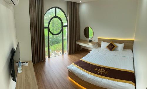 Trúc Nhân Hotel in Thi Tran Gjong Van, Vietnam