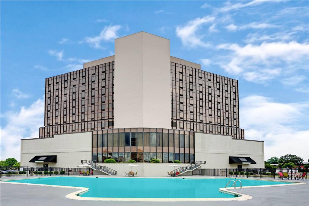 Wyndham Garden Norfolk Downtown - photo 8