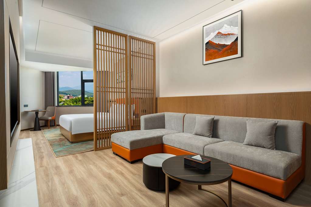 Hawthorn by Wyndham Xishuang Banna Jinghong — hotel in Jinghong