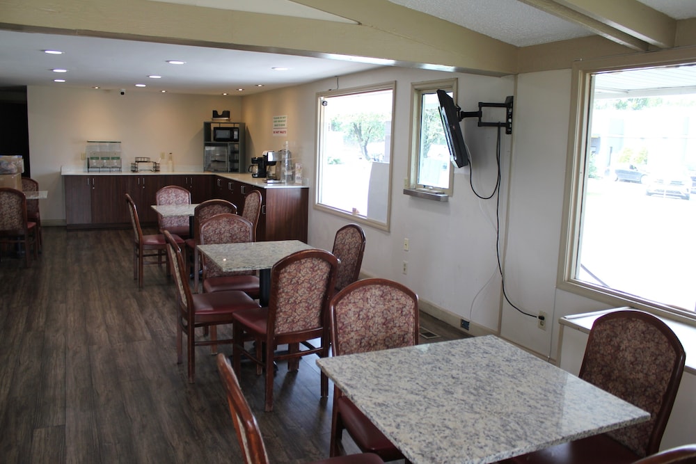 Executive Inn & Suites — Nashville — photo 2