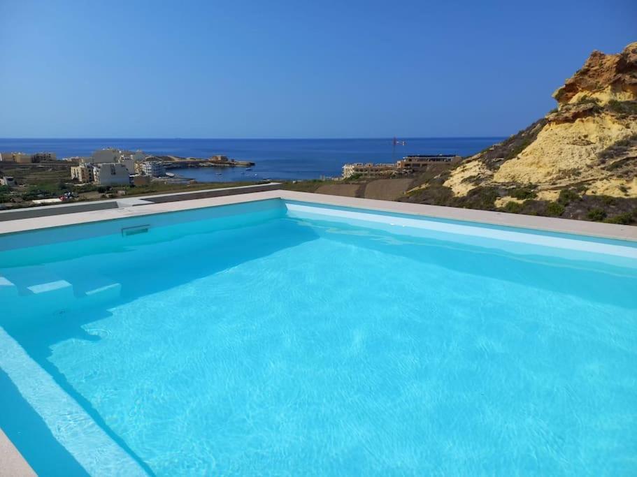 Yellow Hill Penthouse — 4-Star Luxury Hotel in Zebbug, Malta